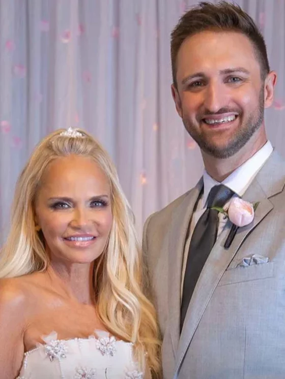 Kristin Chenoweth is Married!