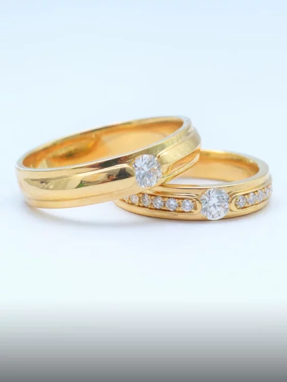 Couple Jewelry Presents For Wedding Anniversary Celebrations