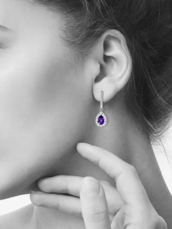 Tanzanite Earrings: Dazzling Diversity