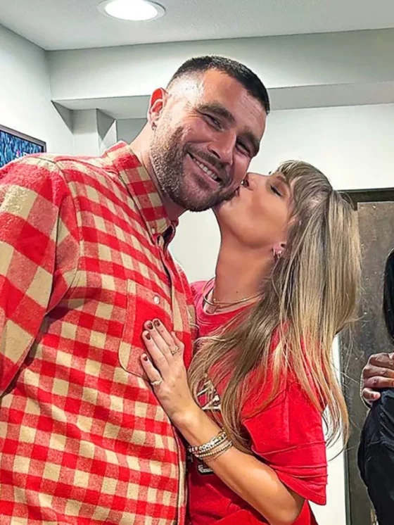 Travis Kelce & Taylor Swift – 2023 Relationship Timeline