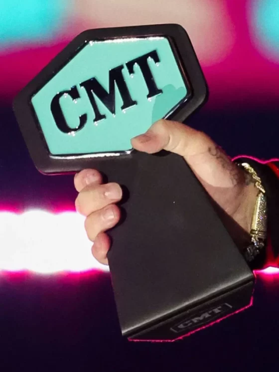 CMT Awards 2024 – Captivating Red Carpet Highlights